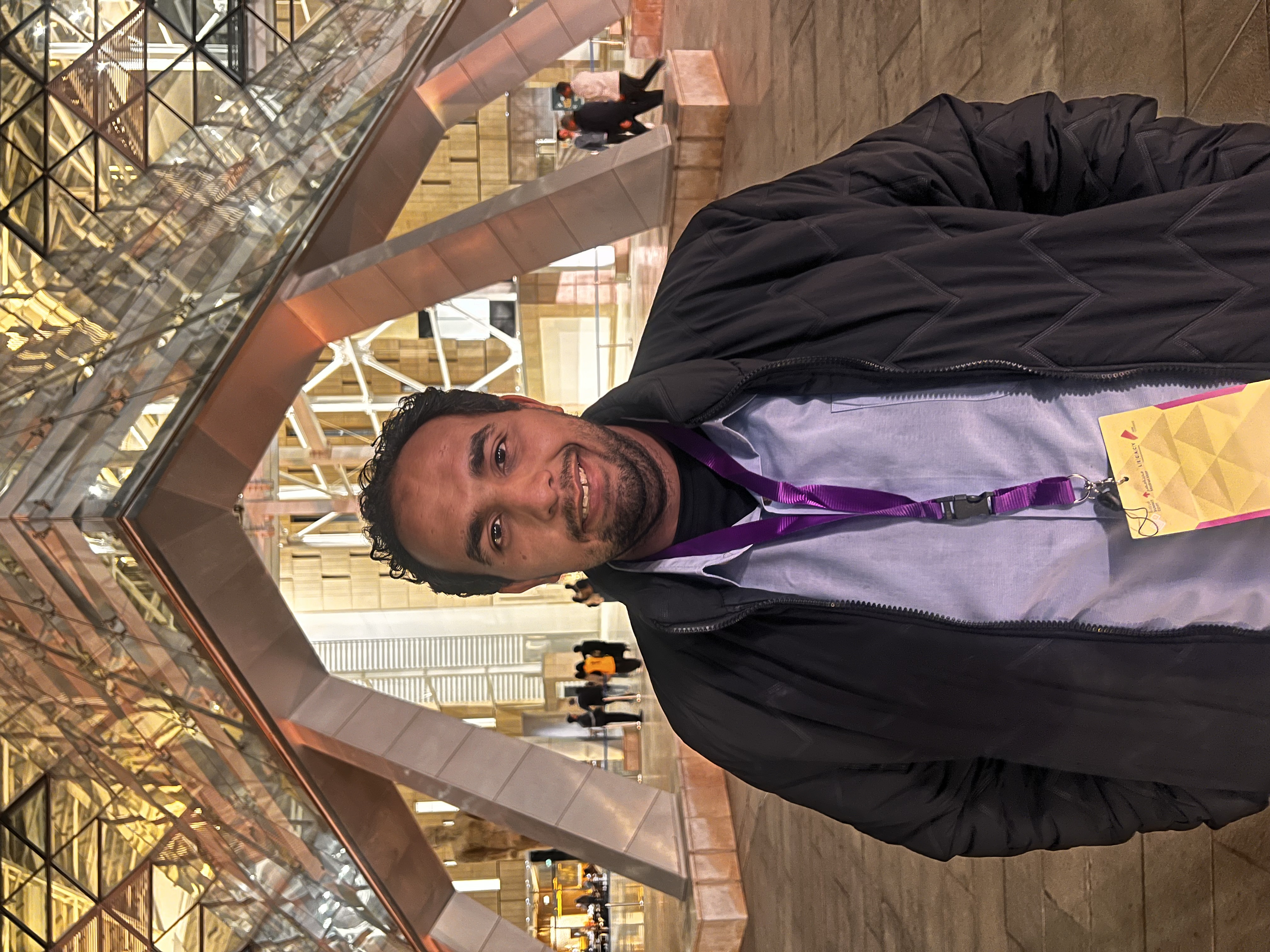 حاتم محمود إبراهيم محمود 